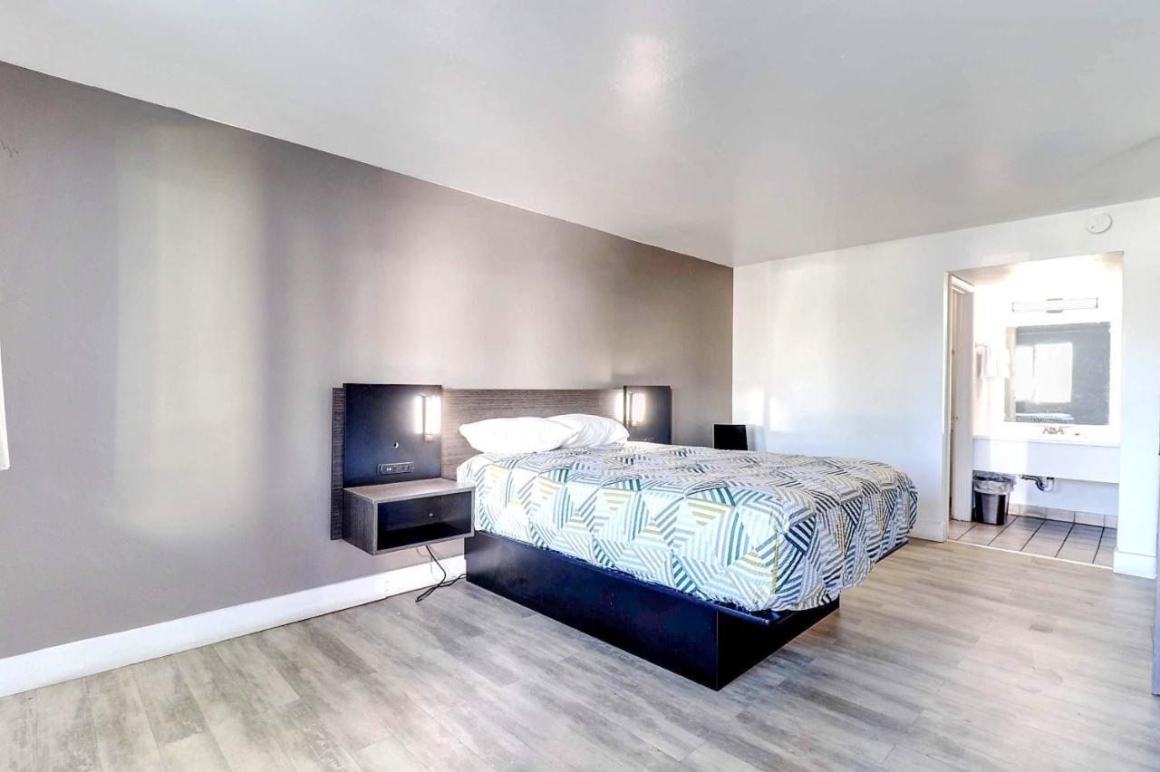 Motel 6 Tucson, Az - East Williams Center מראה חיצוני תמונה