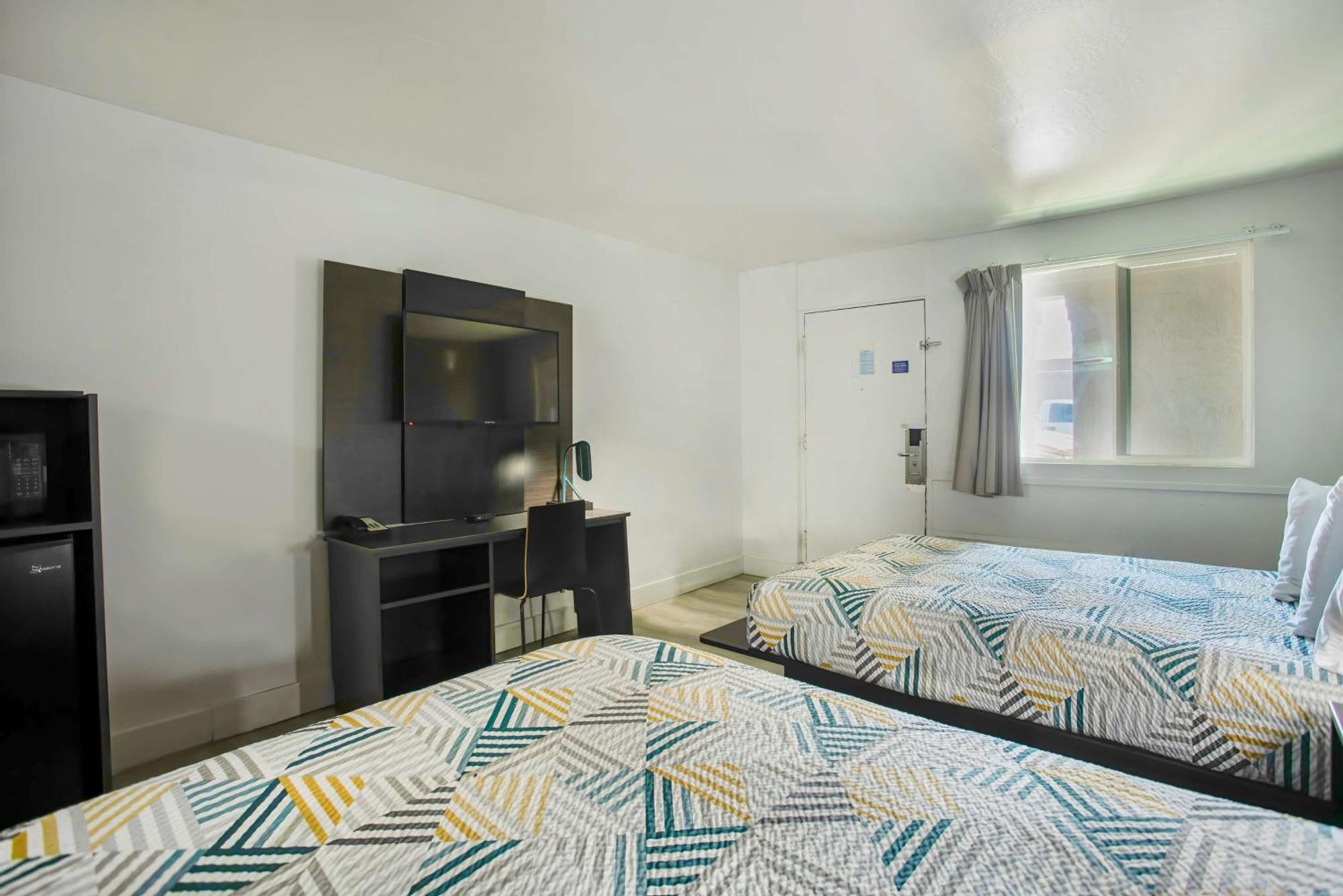 Motel 6 Tucson, Az - East Williams Center מראה חיצוני תמונה